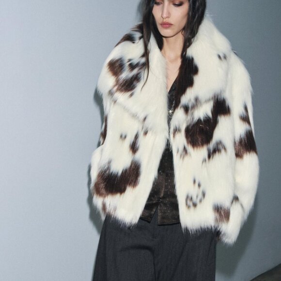 ZARA ZW COLLECTION FAUX FUR JACKET LIMITED EDITION ANIMAL COW PRINT SIZE S NWT - Picture 5 of 15